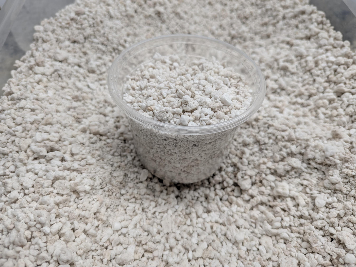 Fluval Stratum & Organic Perlite Mix | Tropical Plant Rooting Substrate | Tomoka Farms